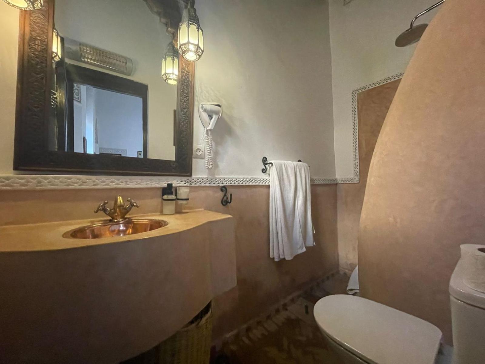 Riad Fes Baraka Luaran gambar