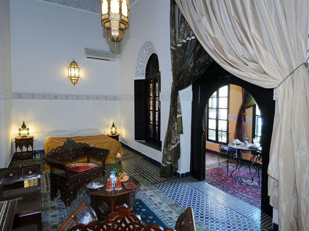 Riad Fes Baraka Luaran gambar